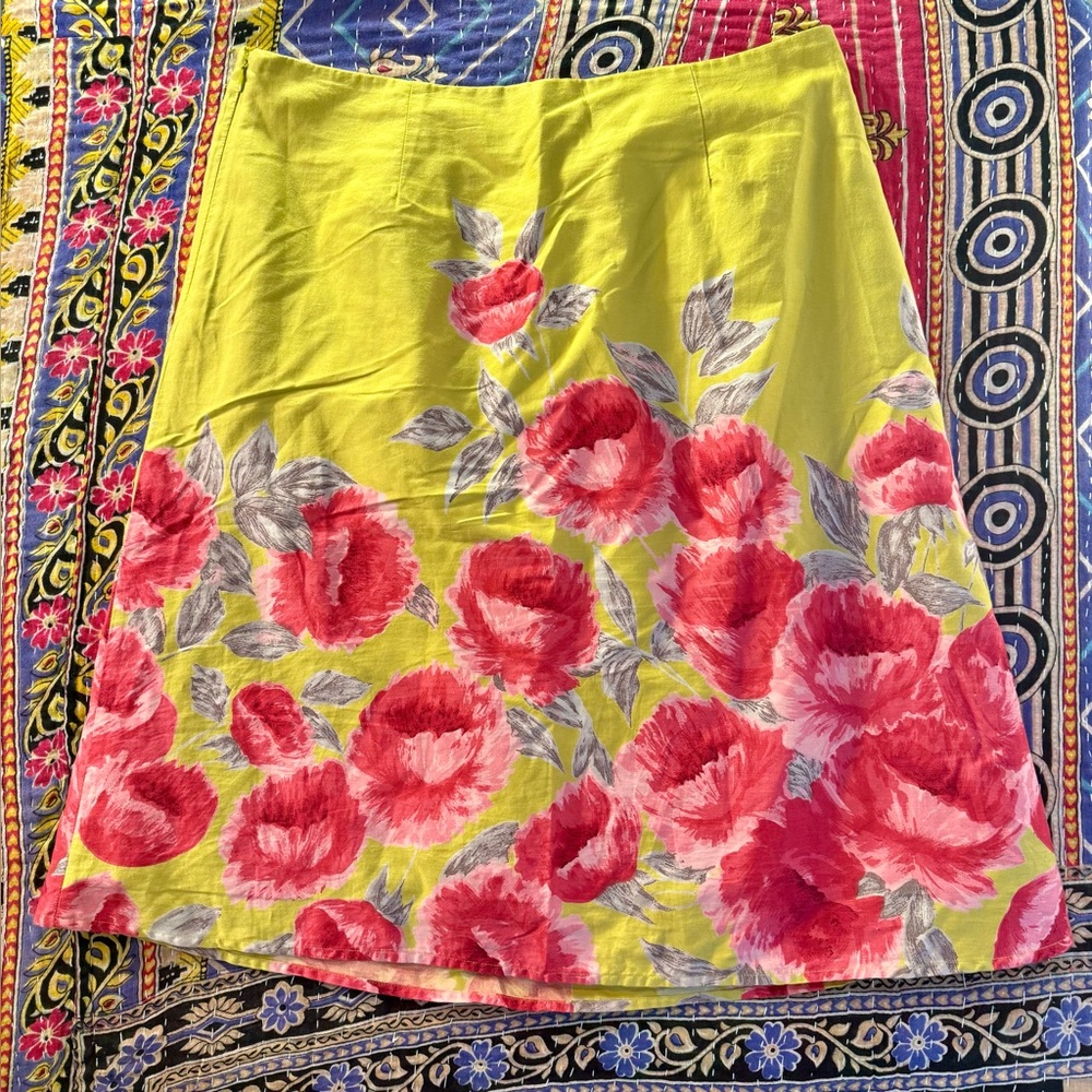 ANTHROPOLOGIE || ODILLE Sequined Peony Lore Skirt Pink and Yellow - Size 10 - Picture 5 of 8